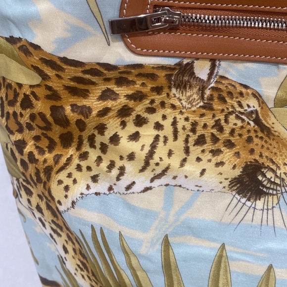 **SALE**Salvatore Ferragamo Gorgeous Tiger Tote - Picture 3 of 7